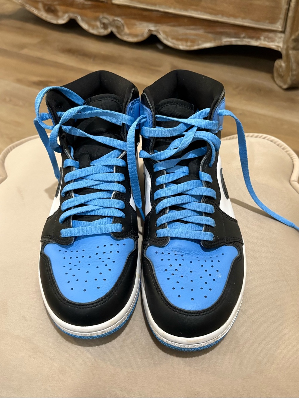 Nike Men's High-Top Sneakers in Black, White, and Blue